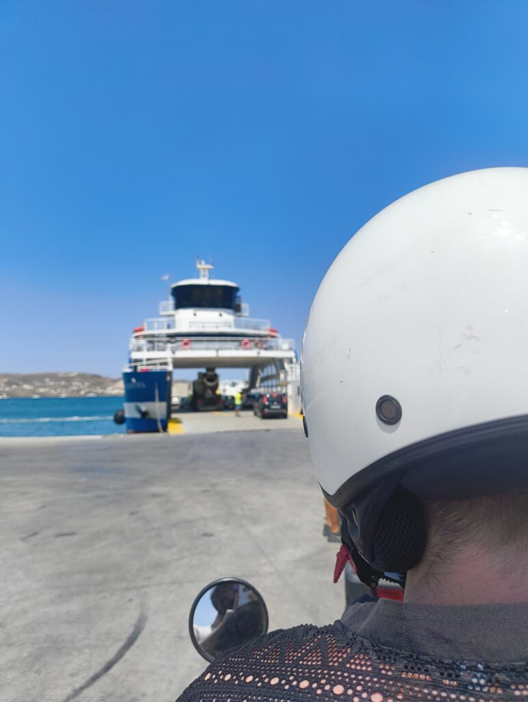 ferry a antiparos