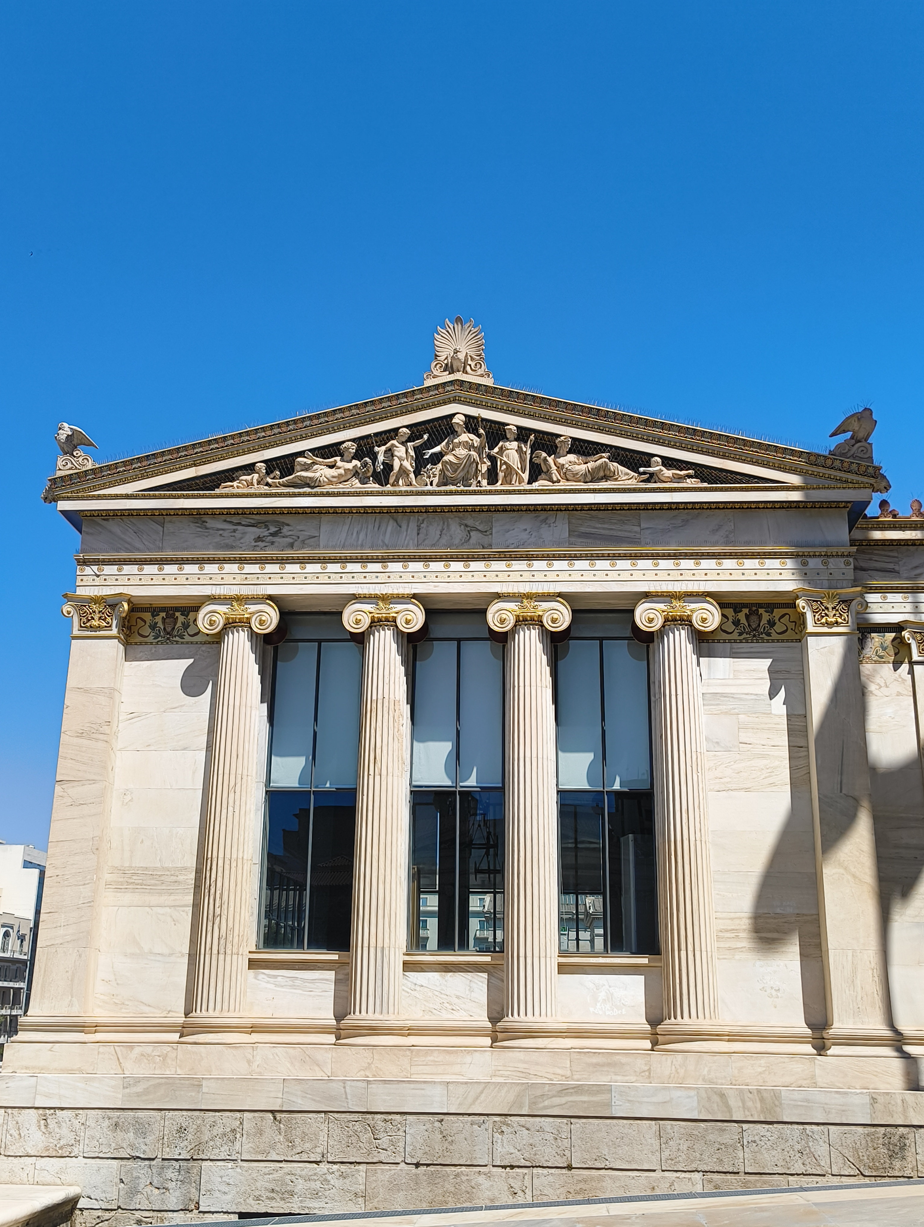 edificio historico en nuestro viaje a Atenas
